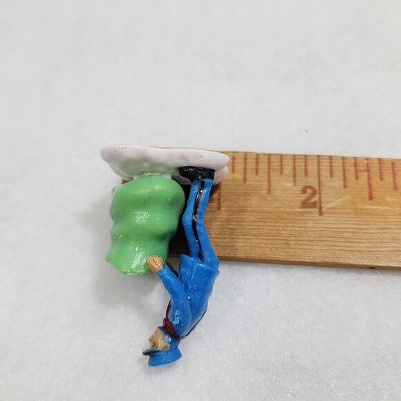 COBBLESTONE Corners Winter Village Miniature Christmas Figurines 11pcs Landscape - Picture 7 of 8